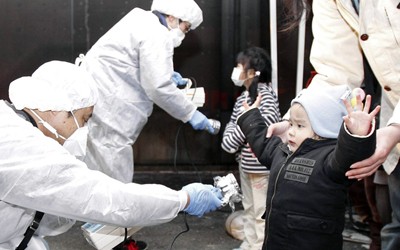 Un an après Fukushima : rien ne va changer ? &nbsp; &nbsp; Cela fait déjà un an que le séisme a retenti dans l’archipel nippon et que...